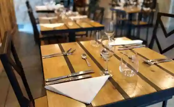Repas de groupe - Auberge De La Vallée De La Gorre - restaurant SAINT-AUVENT - Restaurant en Haute-Vienne - meilleur resto SAINT-AUVENT